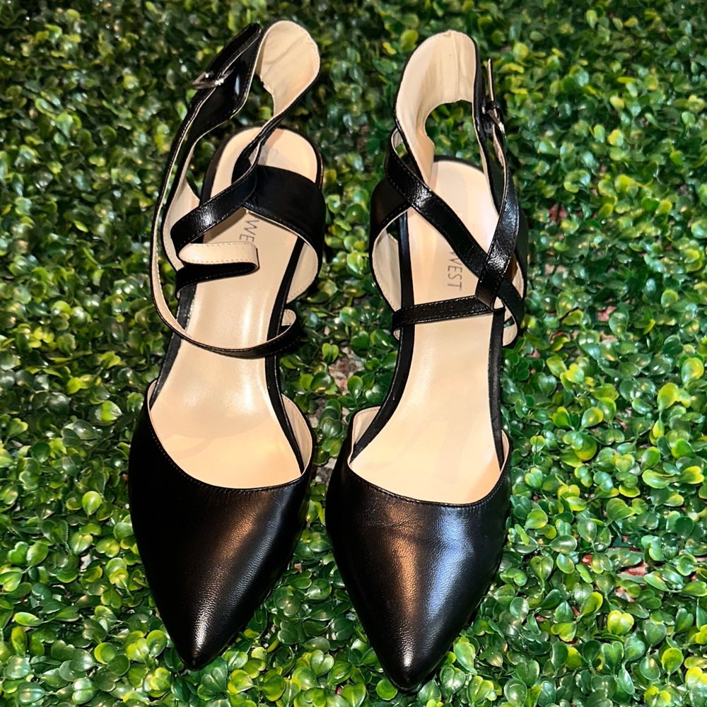 Nine West Black Strappy Heels - Picture 1 of 3